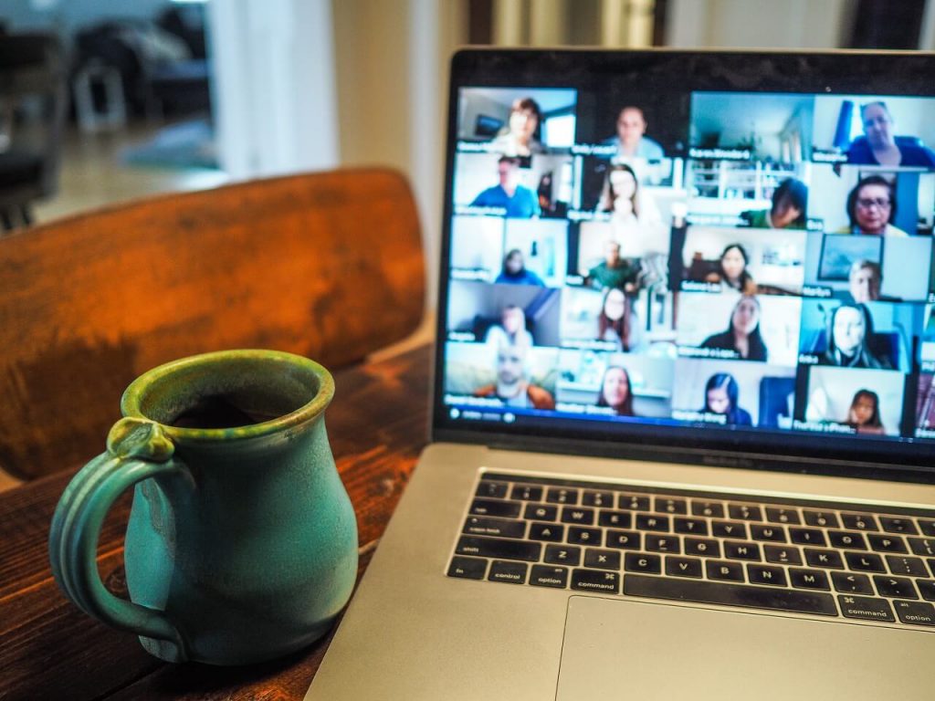 assembleia online digital ou por meio virtual