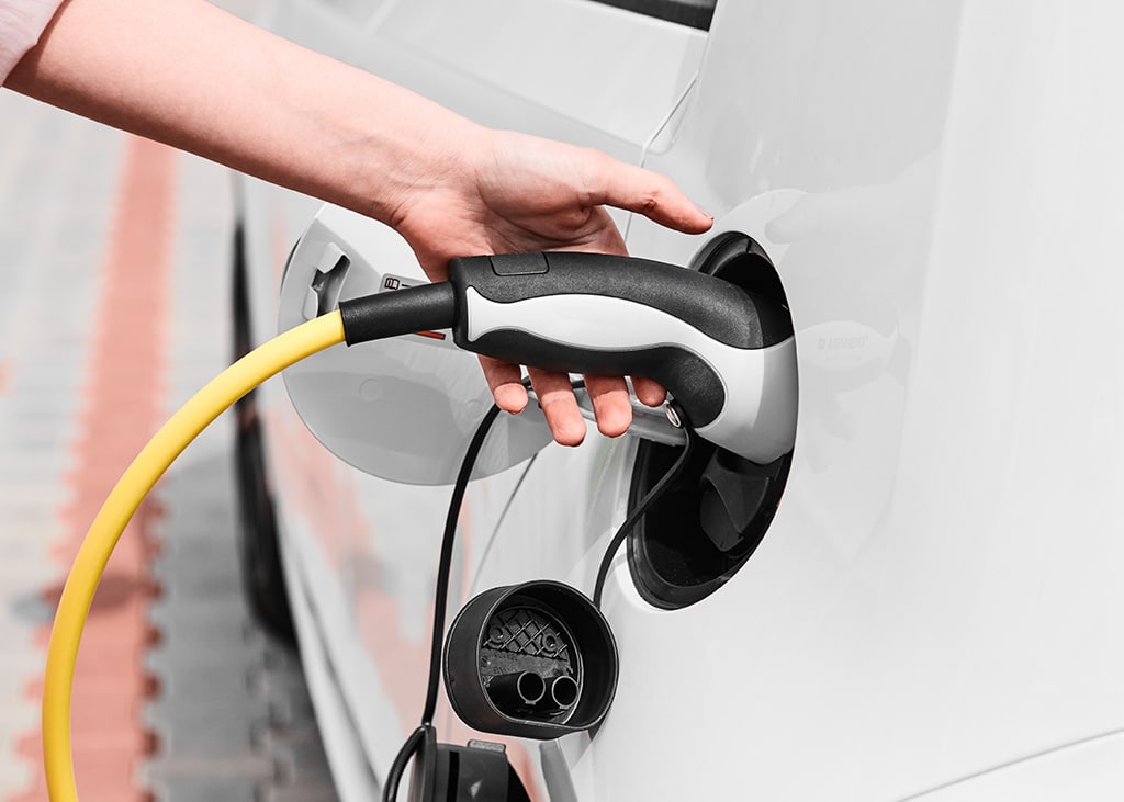 carros-eletricos-lei-obriga-predios-novos-em-sp-a-ter-recarga-para-os-carros